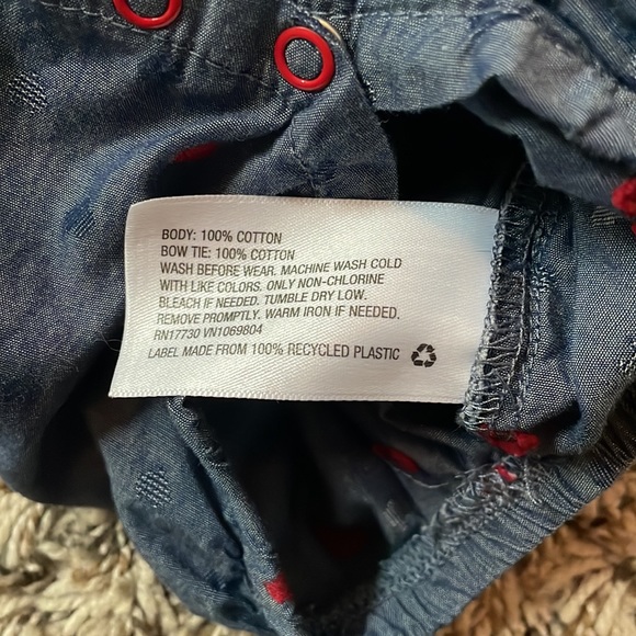 Cat & Jack Chambray onesie collared button down with hearts red 18 months - Picture 5 of 5